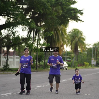 Runner Photo 3547309