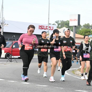Runner Photo 3547316