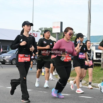 Runner Photo 3547318