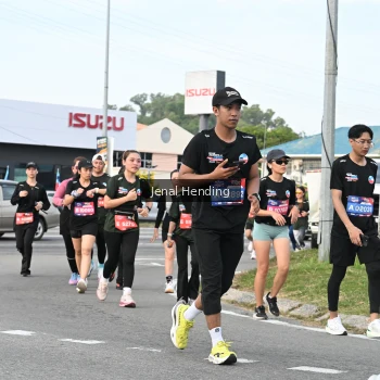 Runner Photo 3547324