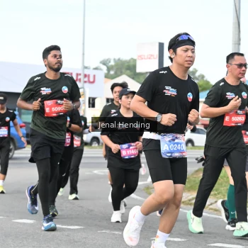 Runner Photo 3547328