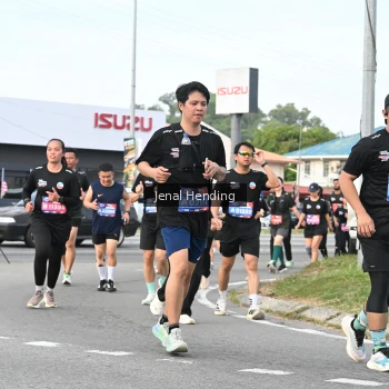 Runner Photo 3547347