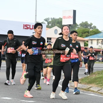 Runner Photo 3547351