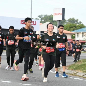 Runner Photo 3547355