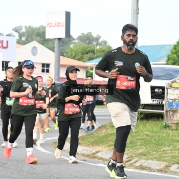 Runner Photo 3547369