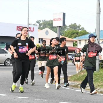 Runner Photo 3547374