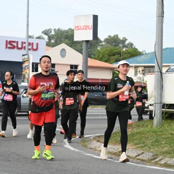 Runner Photo 3547381