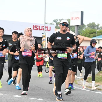 Runner Photo 3547387