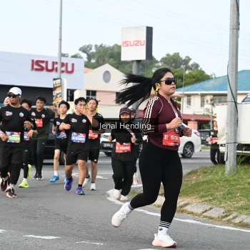 Runner Photo 3547399