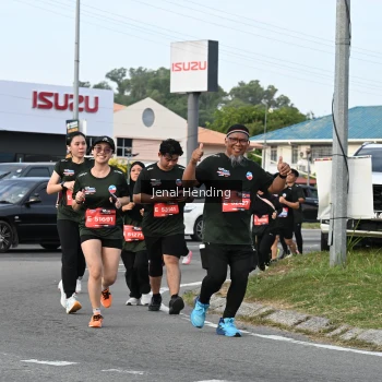 Runner Photo 3547411