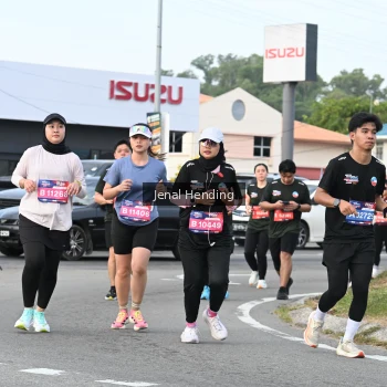 Runner Photo 3547415