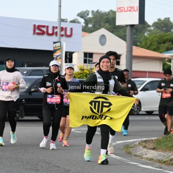 Runner Photo 3547420