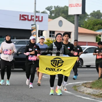 Runner Photo 3547424