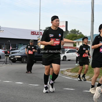 Runner Photo 3547426