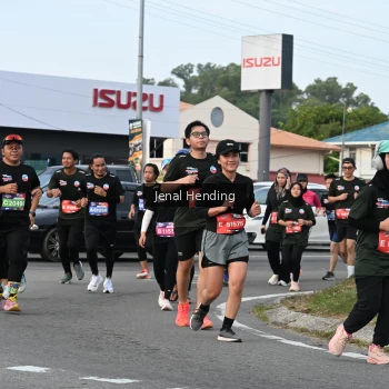 Runner Photo 3547449