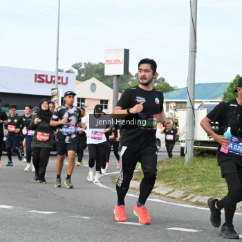 Runner Photo 3547461