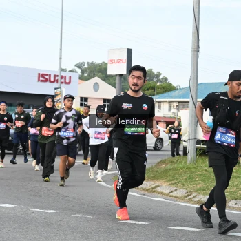 Runner Photo 3547462