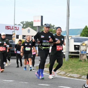 Runner Photo 3547465