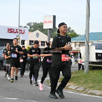 Runner Photo 3547474