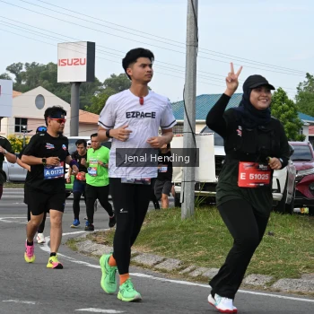 Runner Photo 3547518