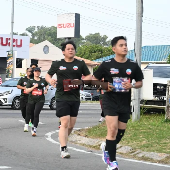 Runner Photo 3547524