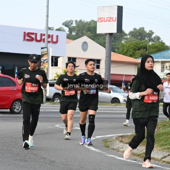 Runner Photo 3547530
