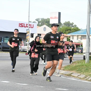 Runner Photo 3547565