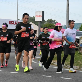 Runner Photo 3547575