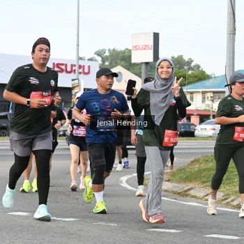 Runner Photo 3547576