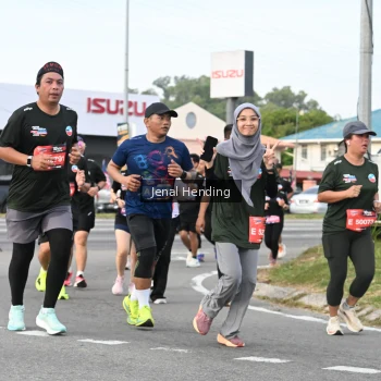 Runner Photo 3547577