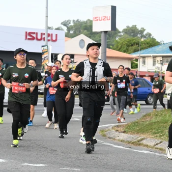 Runner Photo 3547595