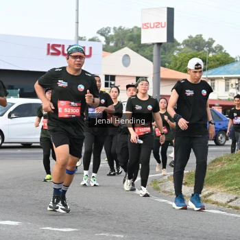 Runner Photo 3547596