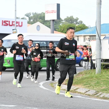 Runner Photo 3547608