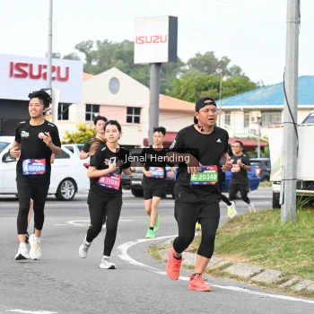 Runner Photo 3547613