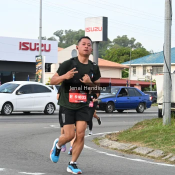 Runner Photo 3547616
