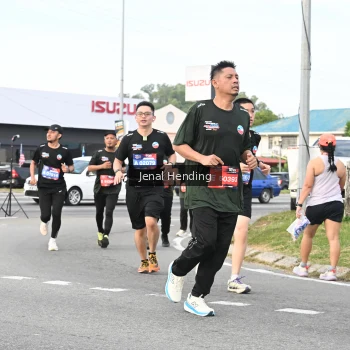 Runner Photo 3547631