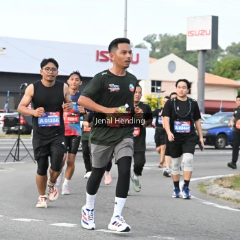 Runner Photo 3547643