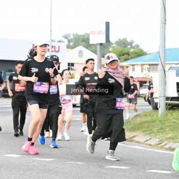 Runner Photo 3547666