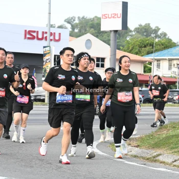 Runner Photo 3547687