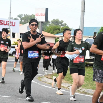 Runner Photo 3547716