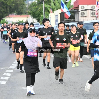 Runner Photo 3547751
