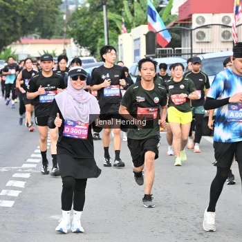 Runner Photo 3547756