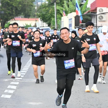 Runner Photo 3547762