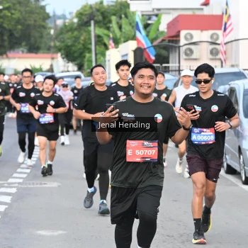 Runner Photo 3547766