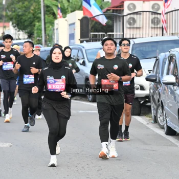 Runner Photo 3547773