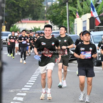 Runner Photo 3547783
