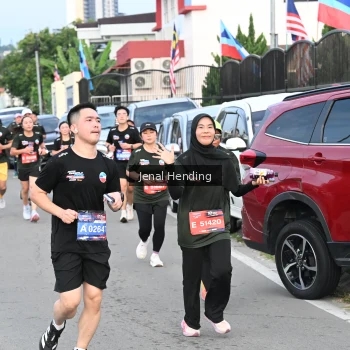 Runner Photo 3547785