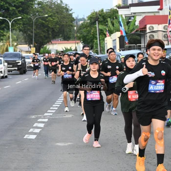 Runner Photo 3547802