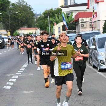 Runner Photo 3547803