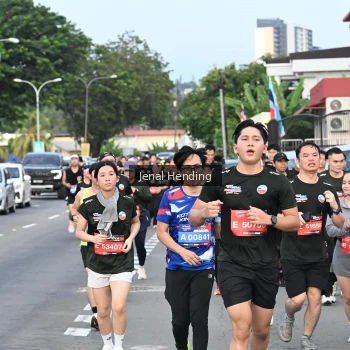Runner Photo 3547809